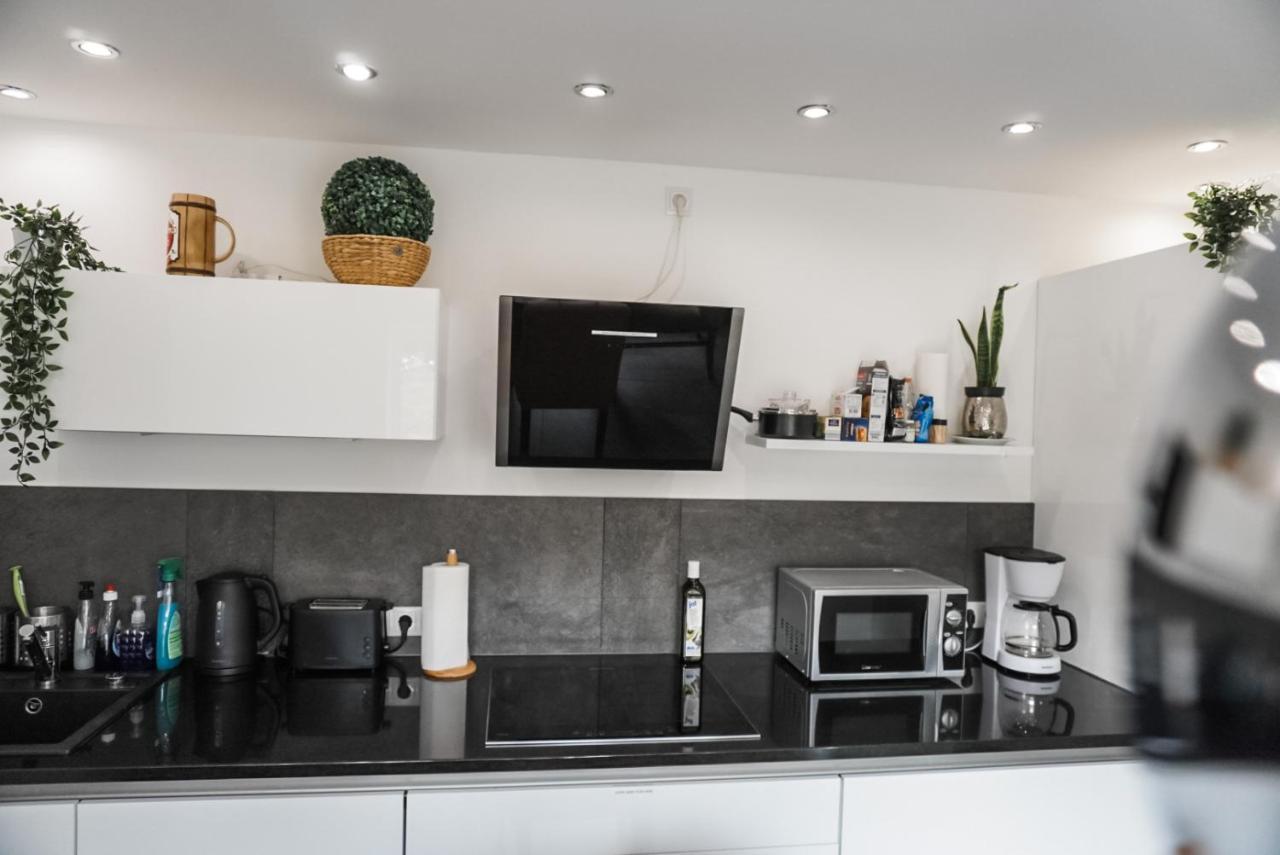 Neu Gebautes Apartment Mit Sonnenterasse In Der Naehe Vom Siebengebirge & Bonn Königswinter Esterno foto